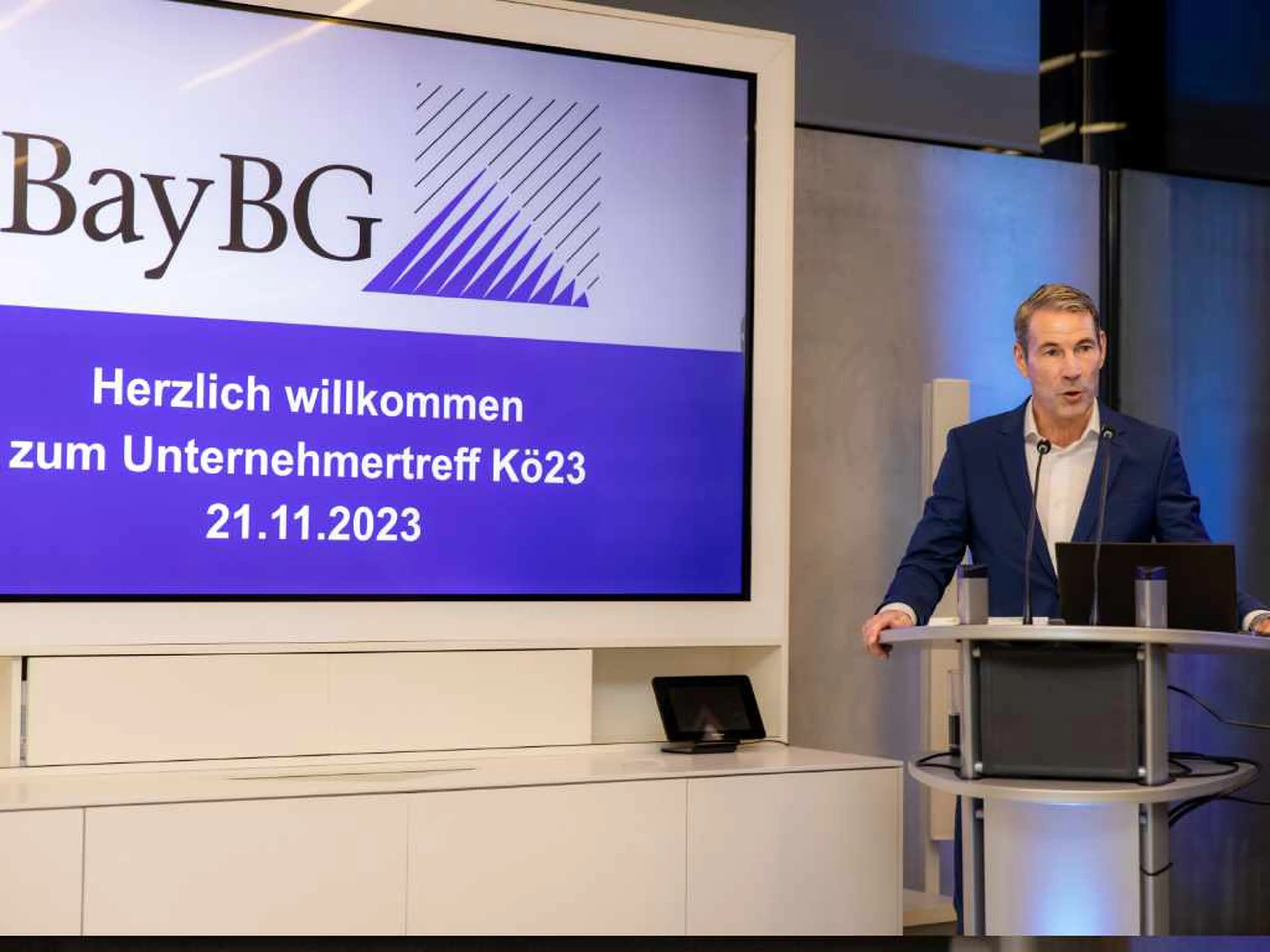 unternehmertreff_23_01