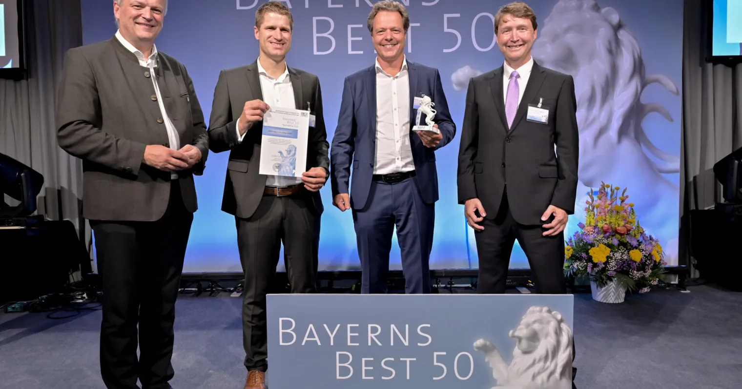 V7672_1263_FATH_Big-1536x1022