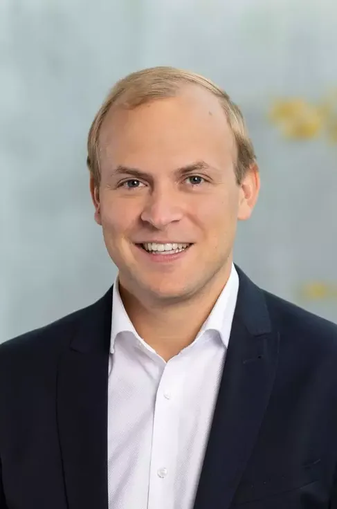 team-julian-fluess-22